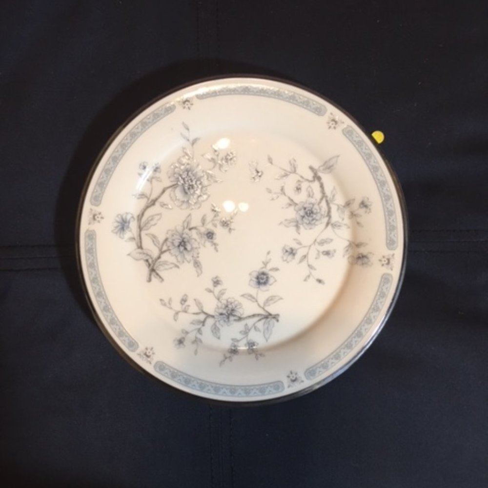 Gorham The Museum Collection Peonies fine china